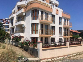 Private Studio Intsaraki - Sveti Vlas